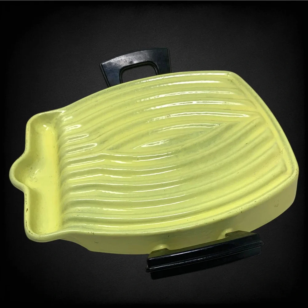 Vintage Le Creuset Raymond Loewy Tostador Grill Elysée Yellow MCM France 1960s